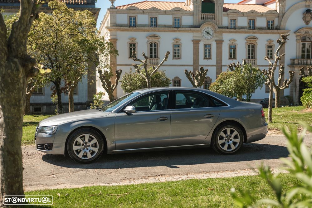Audi A8 3.0 TDI DPF clean quattro tiptronic - 43