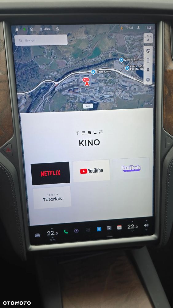 Tesla Model S - 29