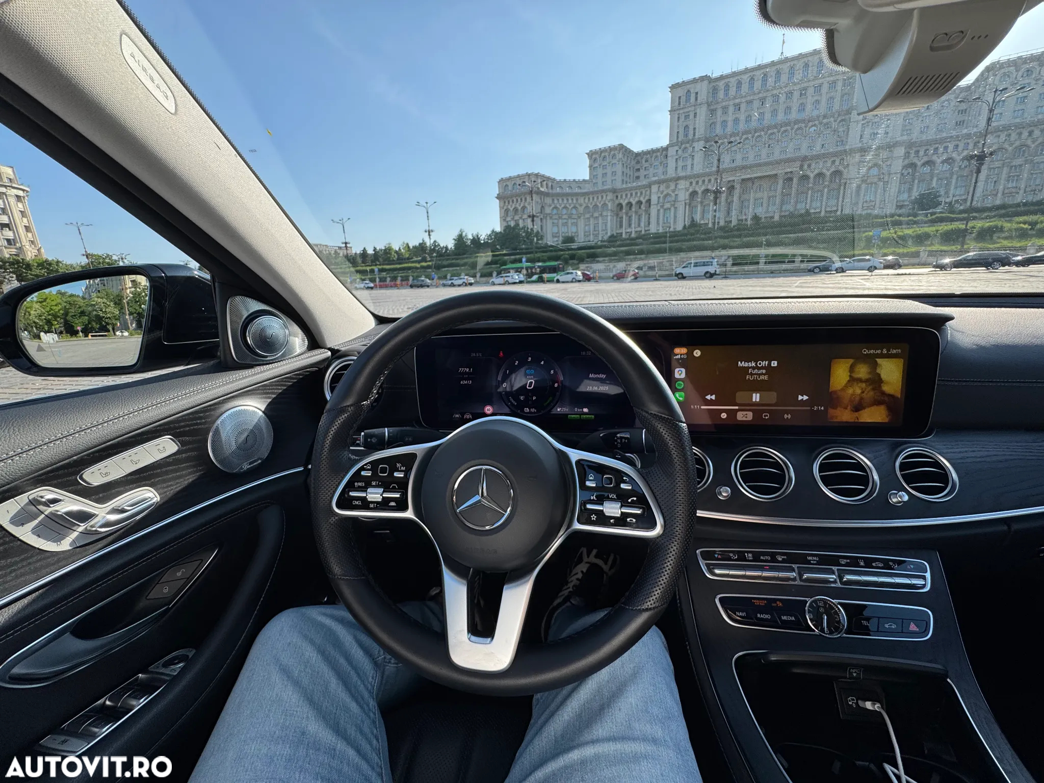 Mercedes-Benz E 300 de T 9G-TRONIC AMG Line - 16