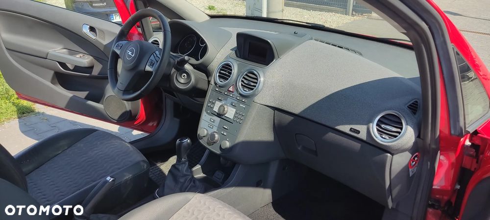 Opel Corsa 1.6 Turbo Edition - 11