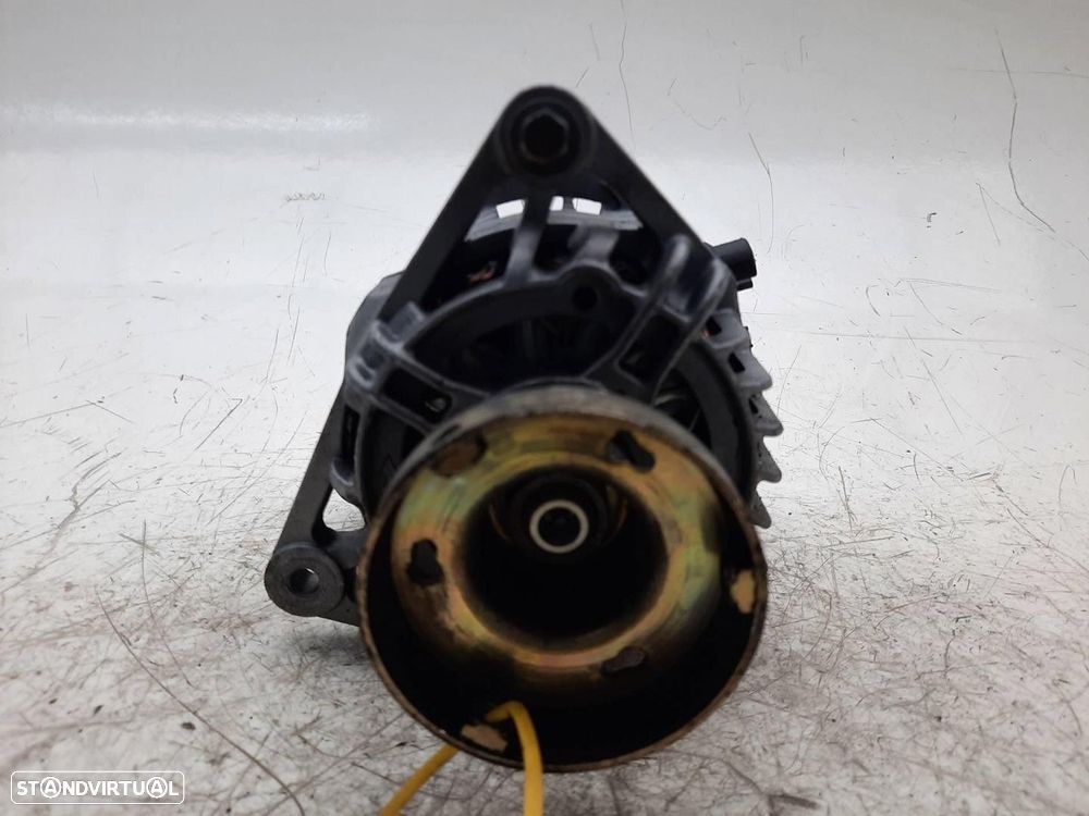 ALTERNADOR FORD FOCUS 2001 - 4