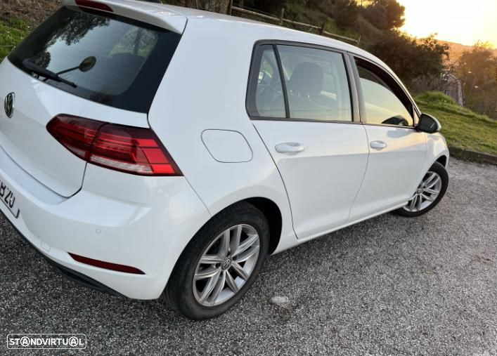 VW Golf 1.6 TDI Confortline - 1
