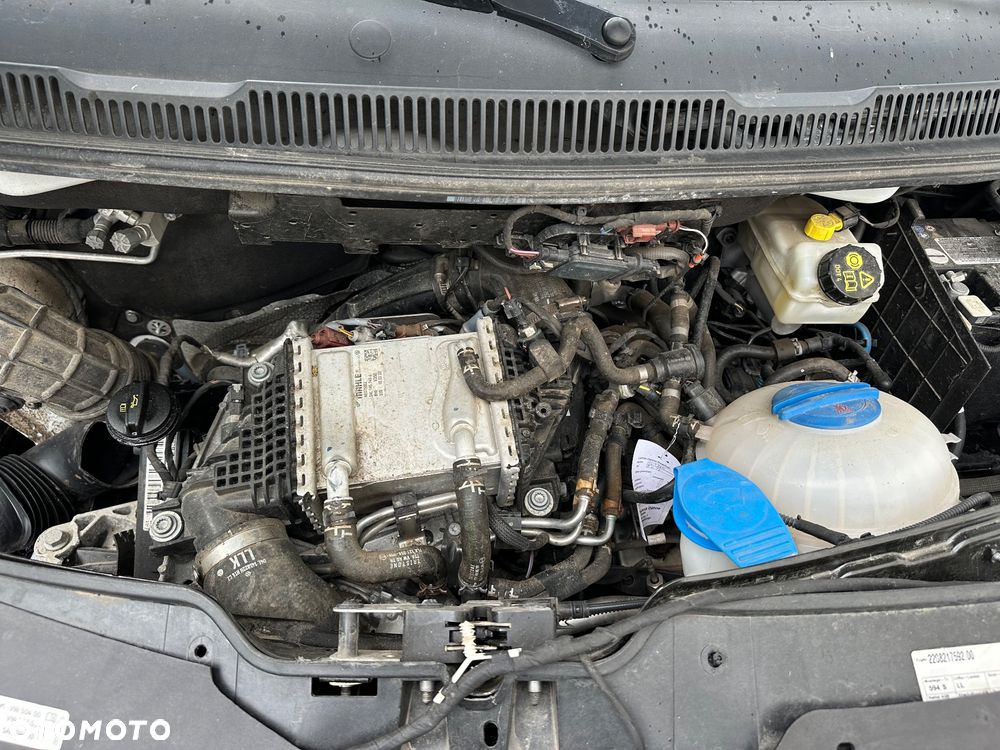 Volkswagen Transporter - 29
