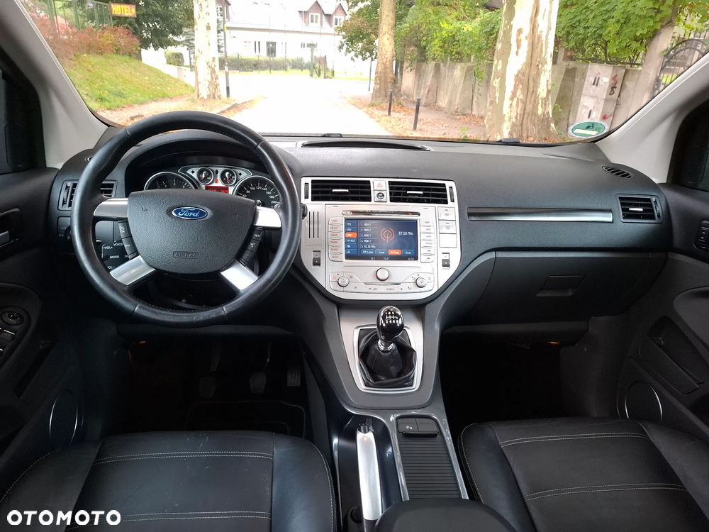 Ford Kuga 2.5 4x4 Individual - 18