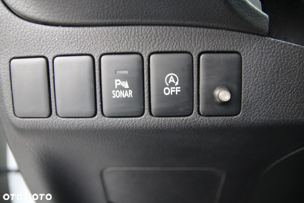 Mitsubishi Outlander 2.0 Intense 4WD CVT - 24