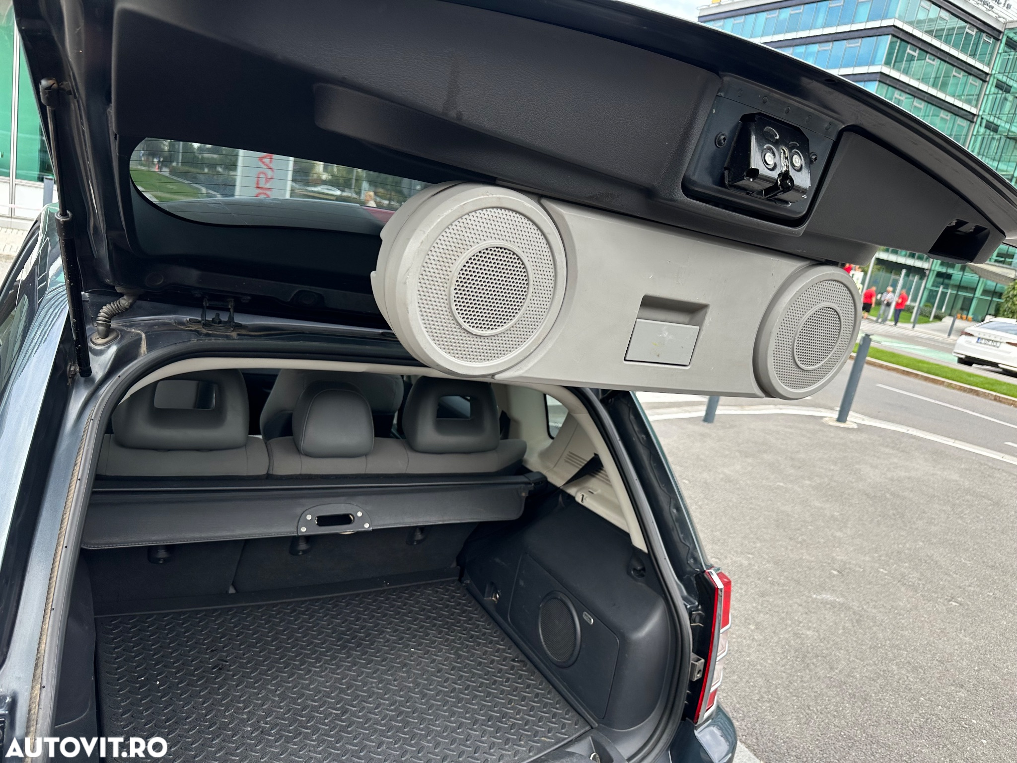 Jeep Compass - 13