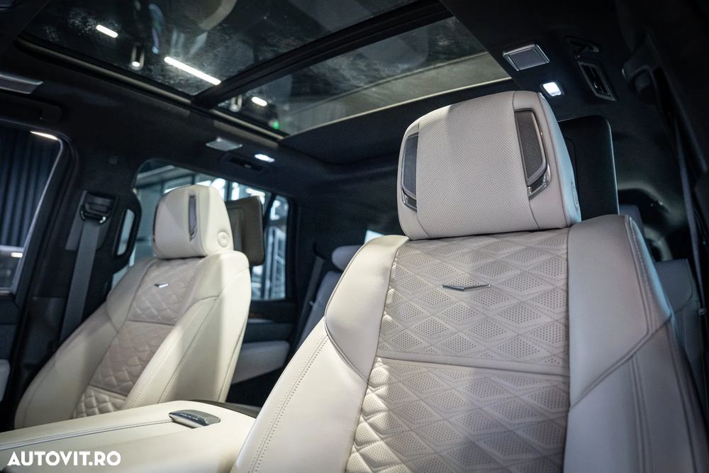 Cadillac Escalade - 40