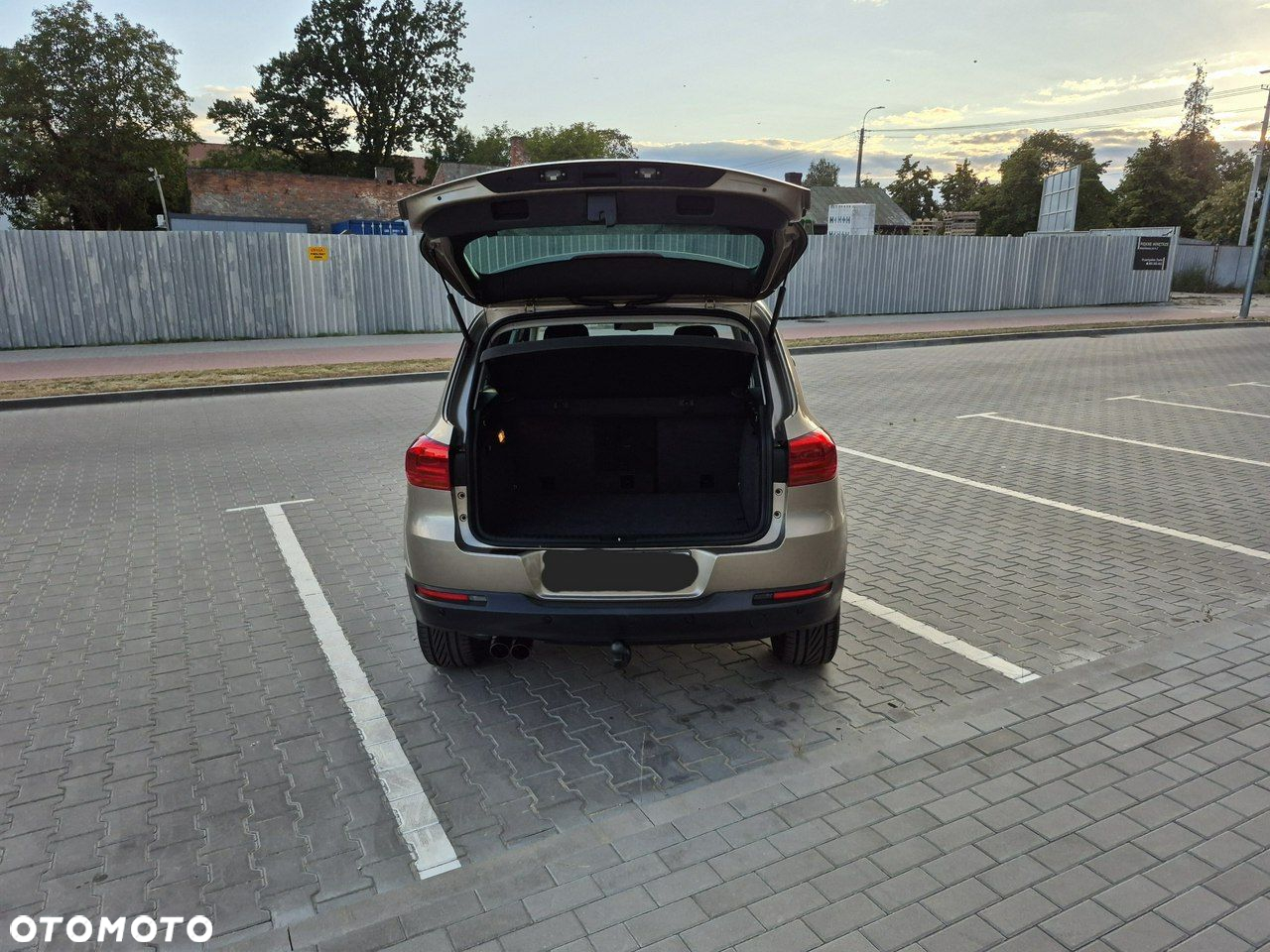 Volkswagen Tiguan 2.0 TDI 4Mot Sport&Style DSG - 25