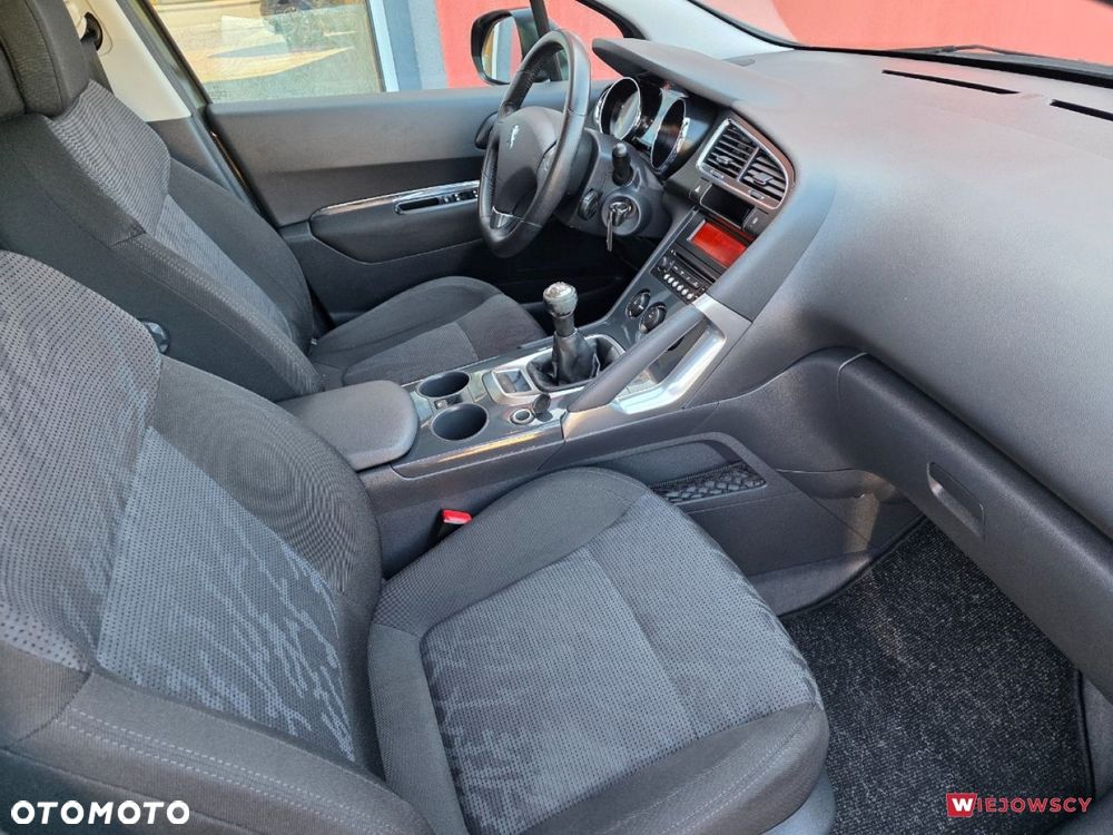 Peugeot 3008 - 18