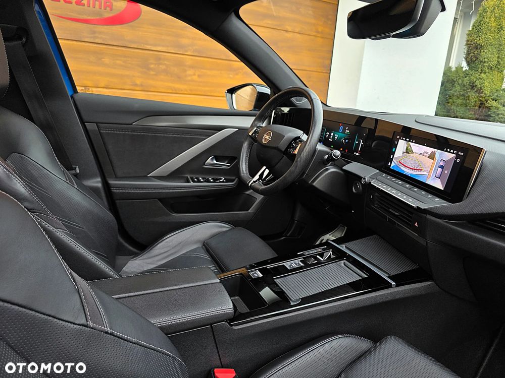 Opel Astra 1.6 T Plug-in Hybrid Ultimate - 33