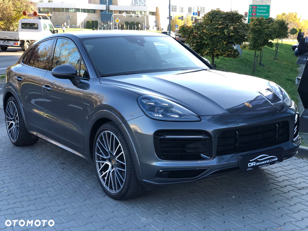 Porsche Cayenne Coupe E-Hybrid