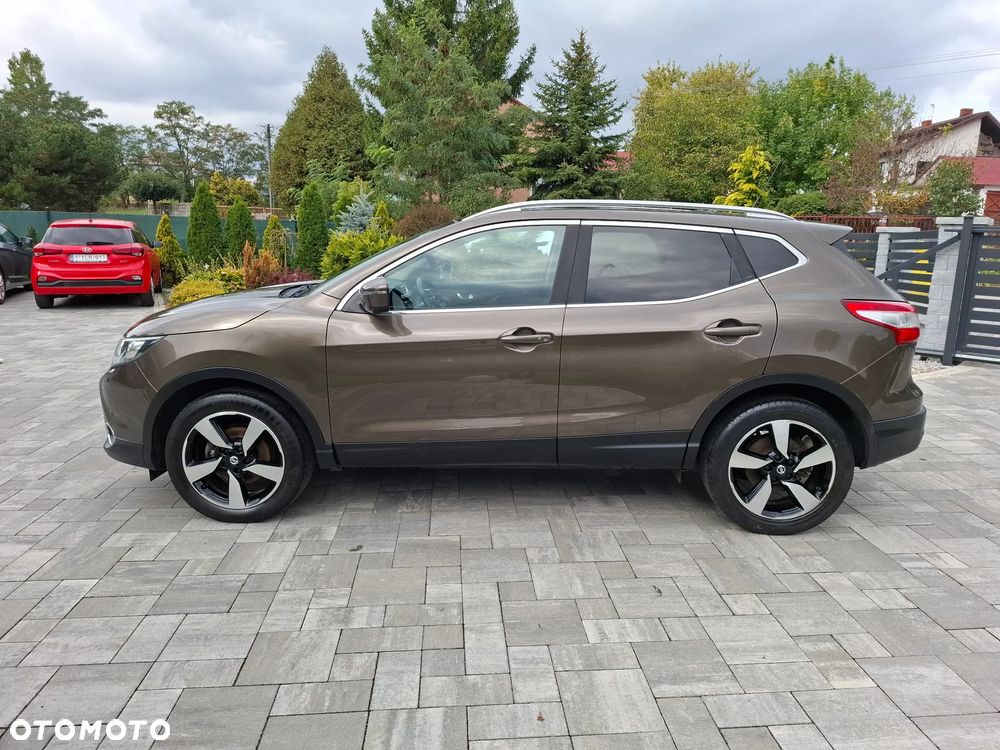 Nissan Qashqai 1.5 dCi TEKNA+ - 4