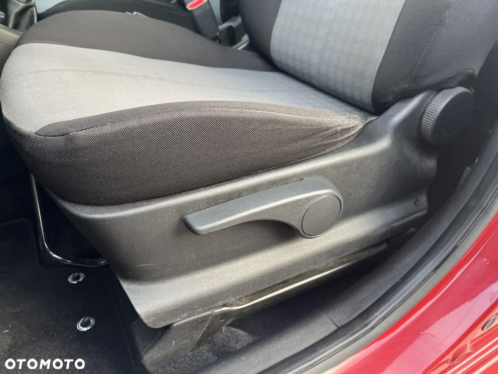 Kia Venga 1.4 M - 12