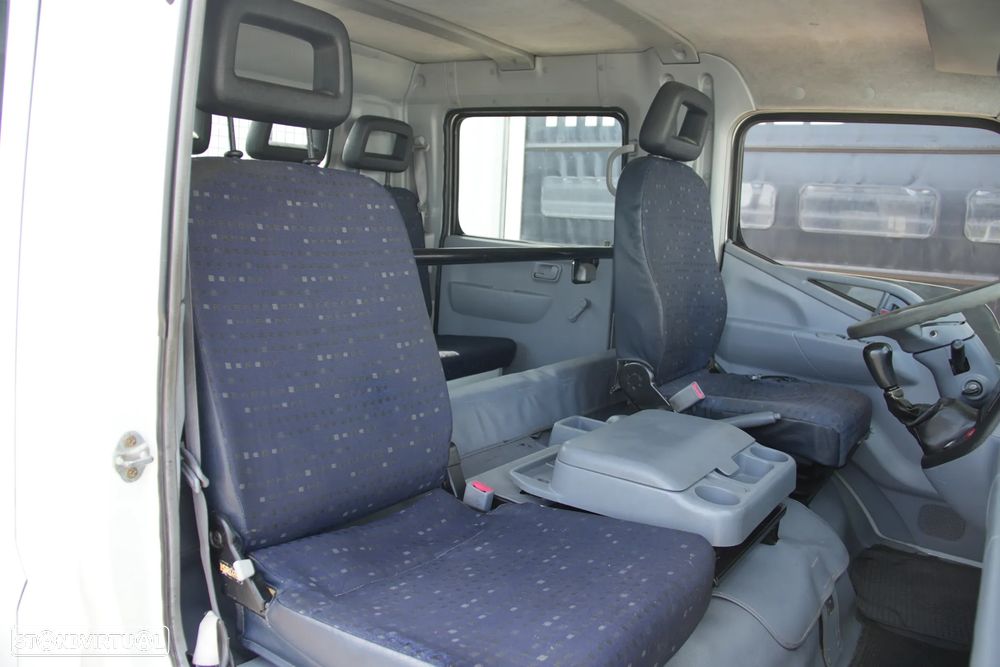 Mitsubishi Canter 3C13D 3.0DID 125cv 6Lugares - 11