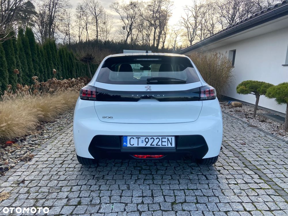 Peugeot 208 - 13