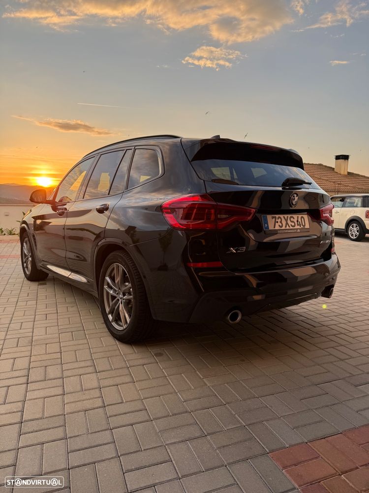 BMW X3 20 d xDrive Pack M - 3