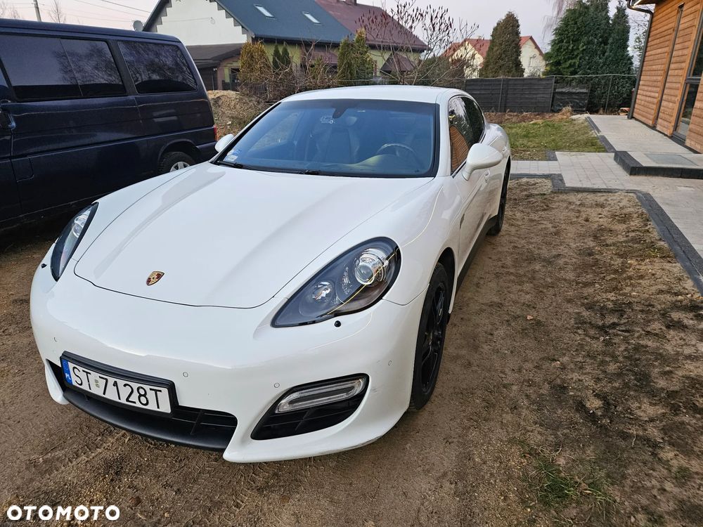 Porsche Panamera - 6