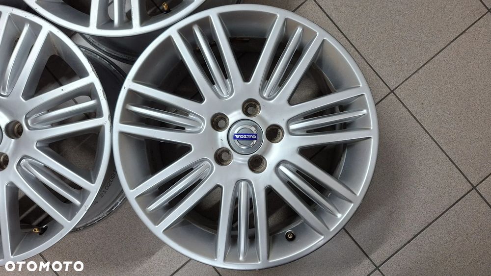 Felgi Aluminiowe 17 Volvo S60 V60 S80 5x108 ET 55 Meissa - 5