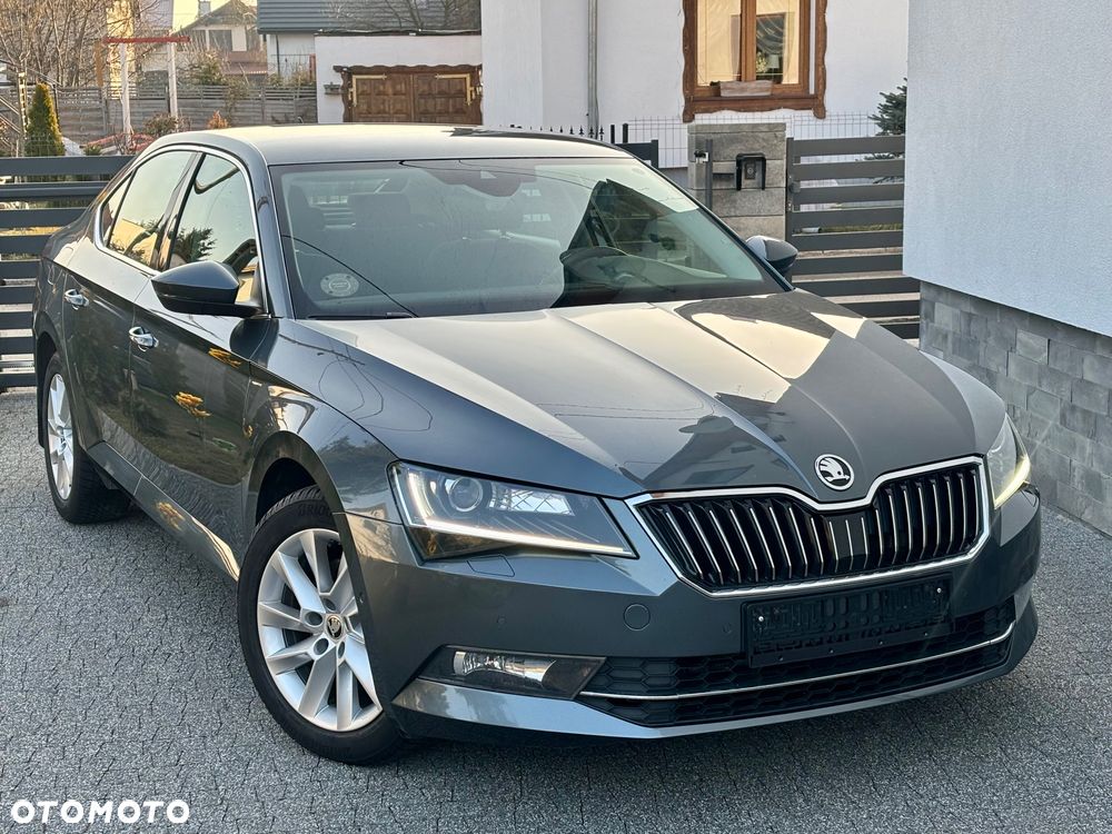 Skoda Superb 2.0 TDI DSG Premium Edition