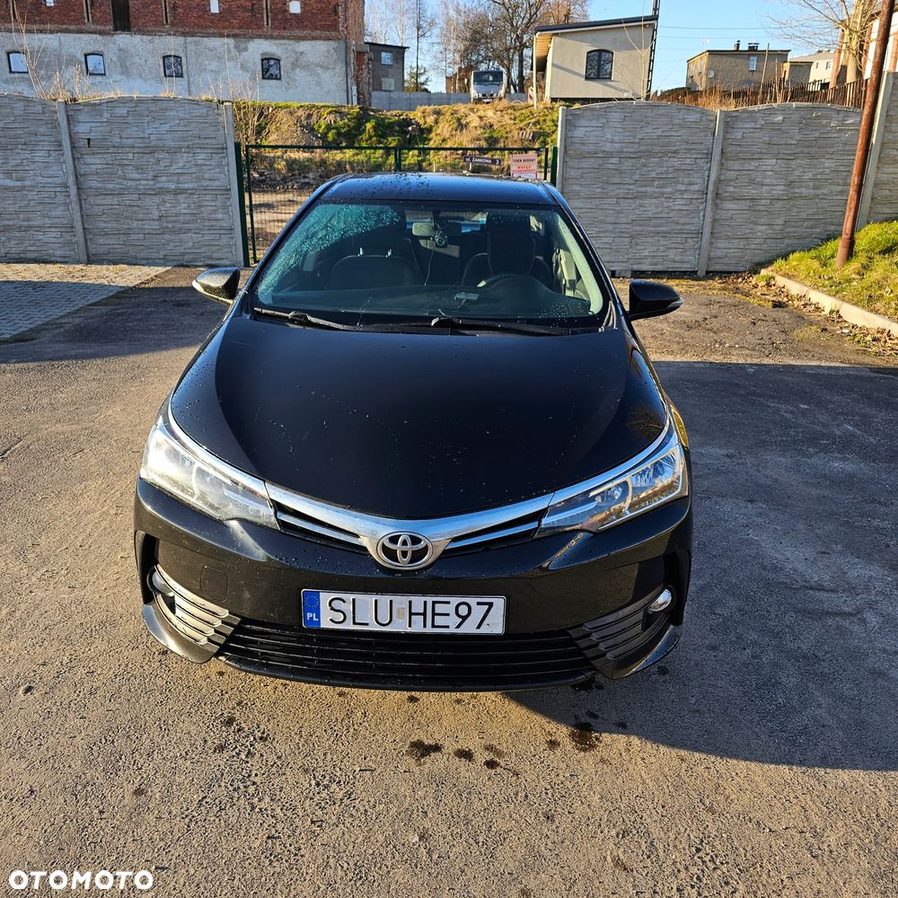 Toyota Corolla - 2