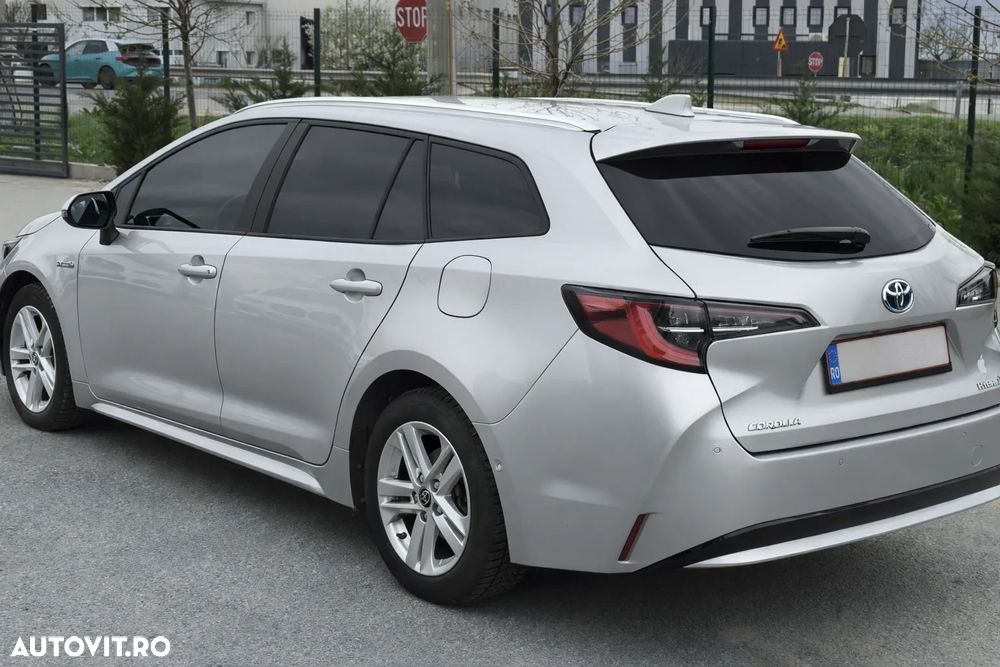 Toyota Corolla 1.8 Business Edition - 8