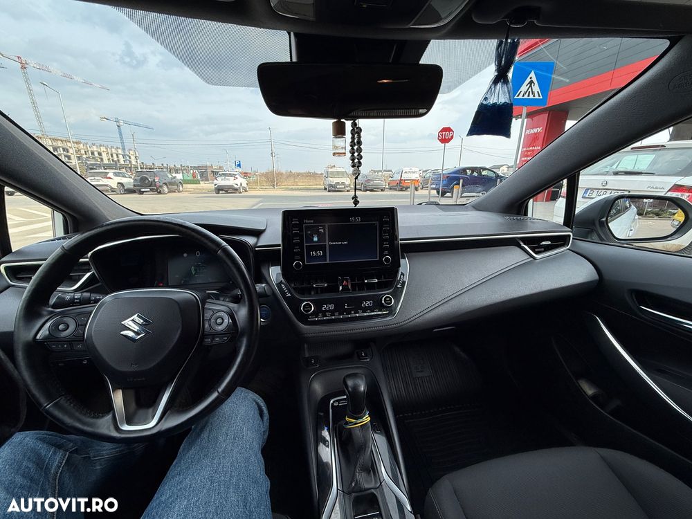 Suzuki Swace 1.8 E-CVT HEV Passion - 9