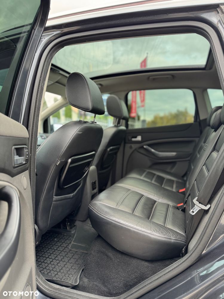 Ford Kuga 2.0 TDCi 4x4 Titanium - 13