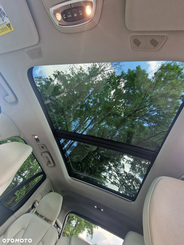 Volvo XC 90 - 27