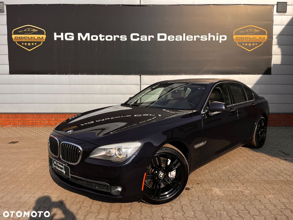 BMW Seria 7 750i xDrive