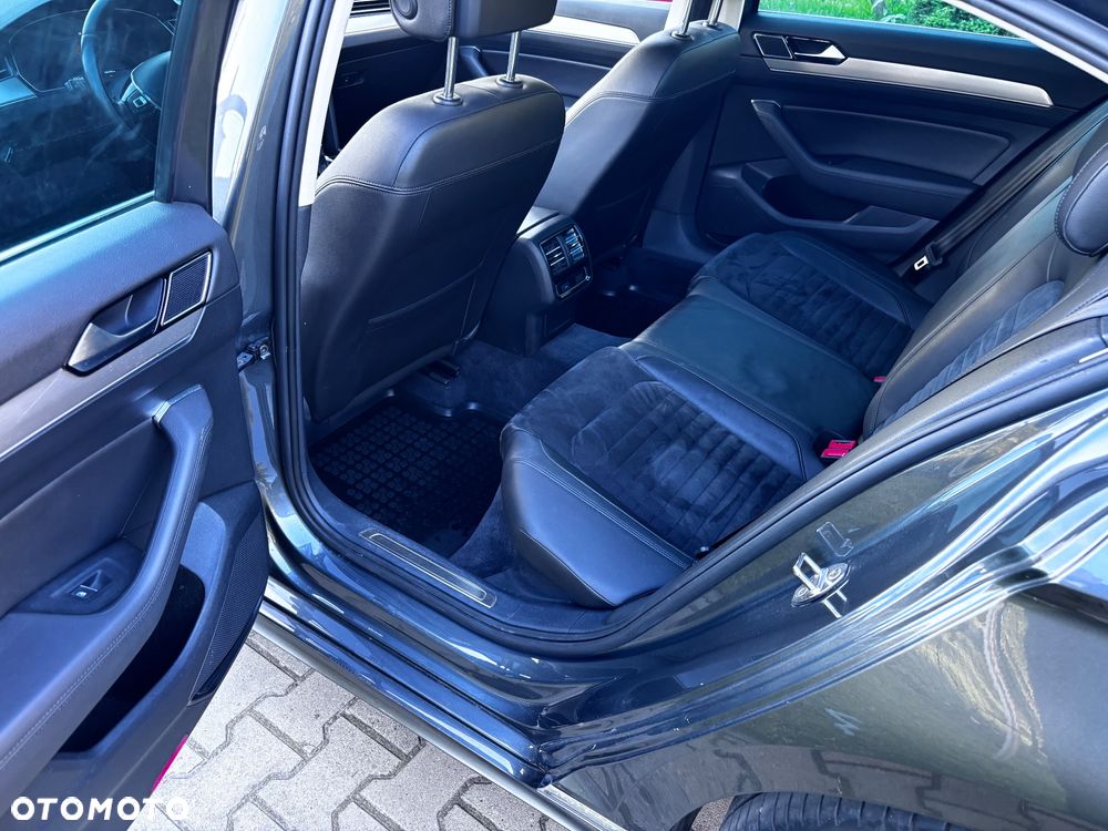 Volkswagen Passat 2.0 TDI BMT Highline DSG - 12