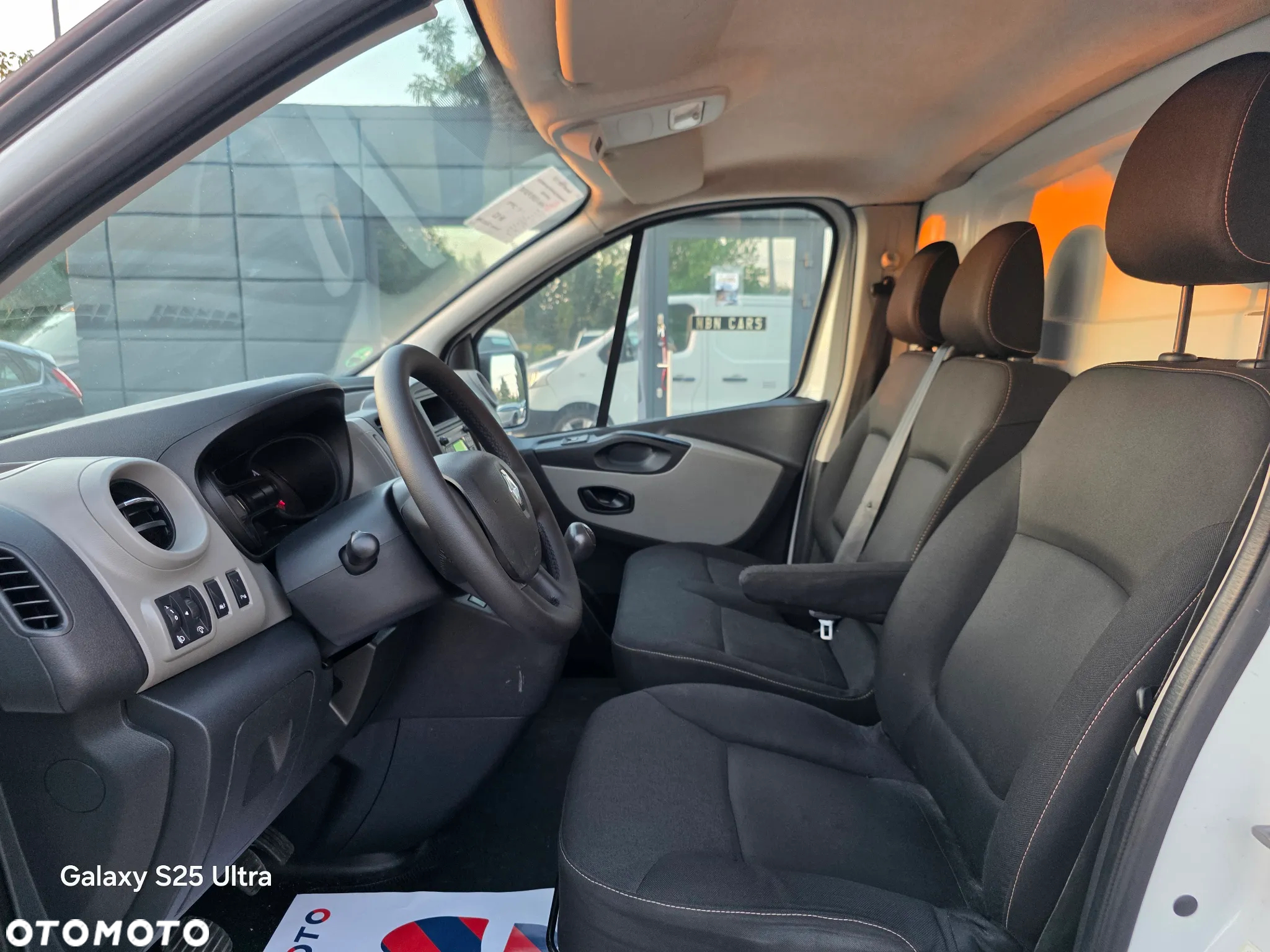 Renault Trafic - 29