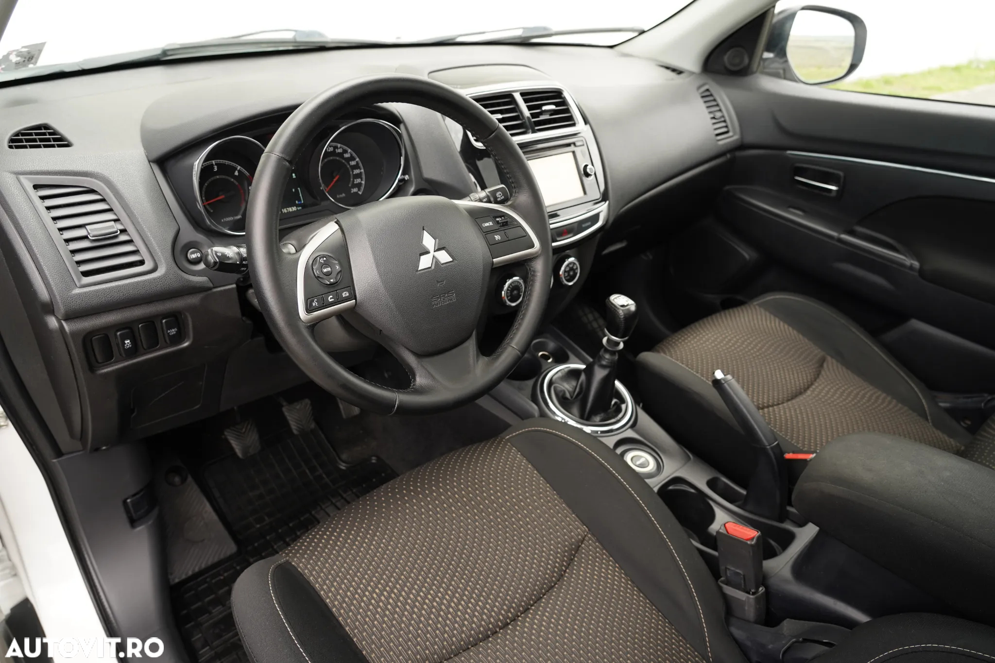 Mitsubishi ASX 1.8 DI-D 4WD Intense - 12