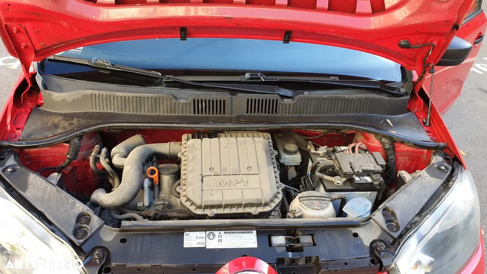 Volkswagen up! 1.0 Take - 9