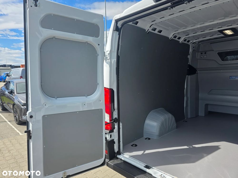Opel Movano - 10