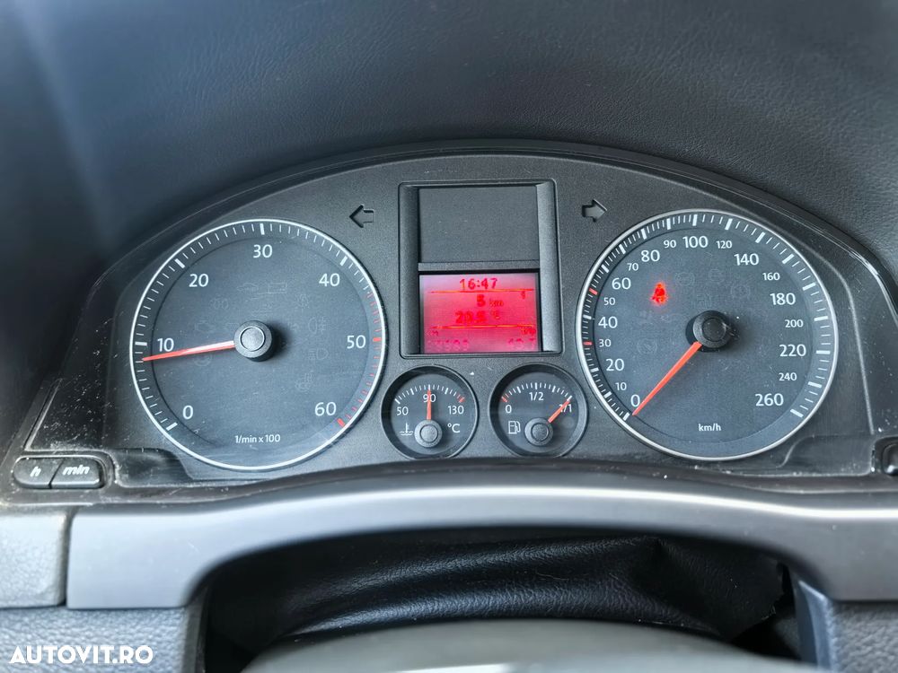 Volkswagen Golf Plus 1.9 TDI Trendline - 12