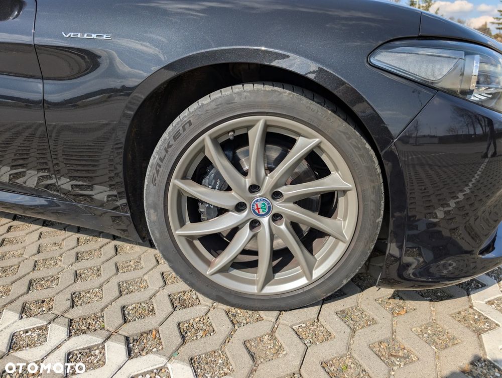 Alfa Romeo Giulia 2.0 Turbo Veloce Q4 - 14