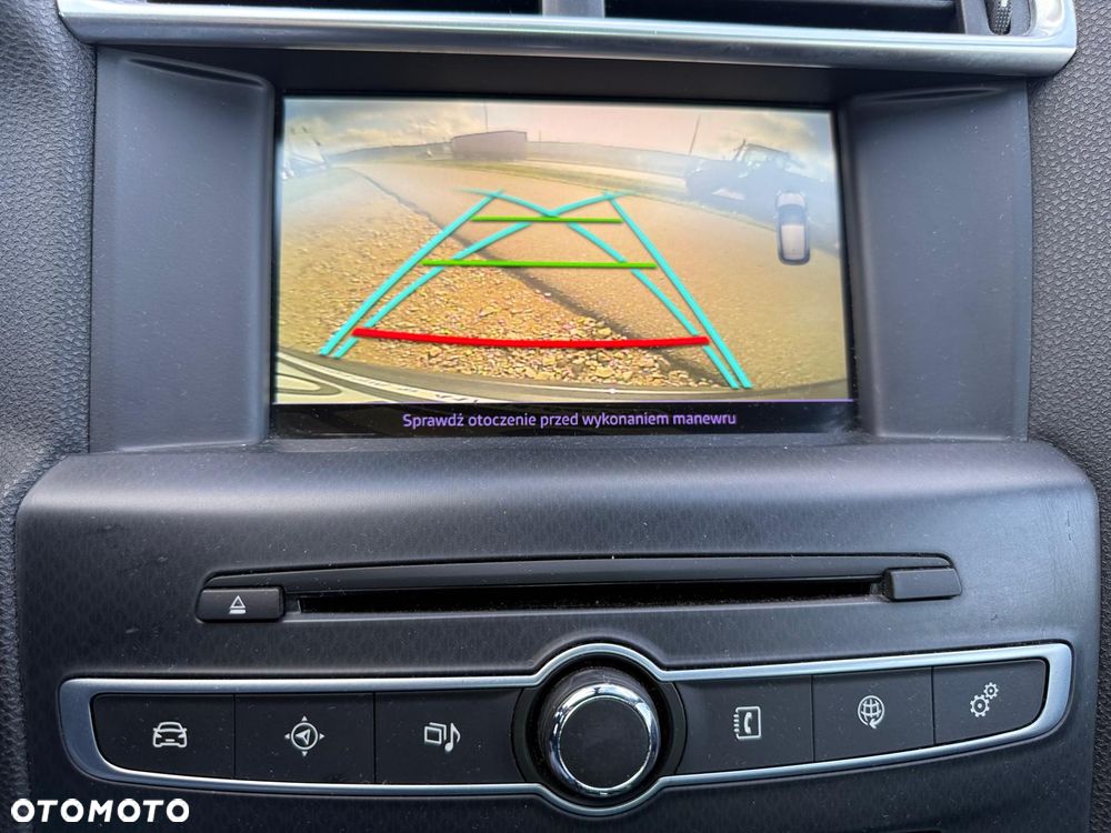 DS Automobiles DS 4 - 12