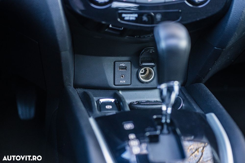 Nissan X-Trail 1.7 dCi Xtronic Acenta - 20