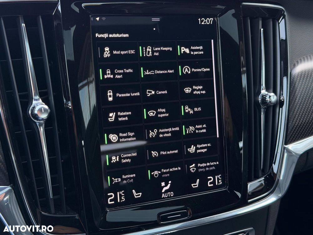 Volvo S90 D5 AWD R-Design - 29