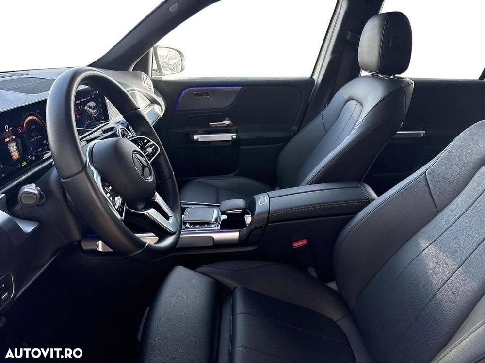 Mercedes-Benz EQB 300 4MATIC - 8