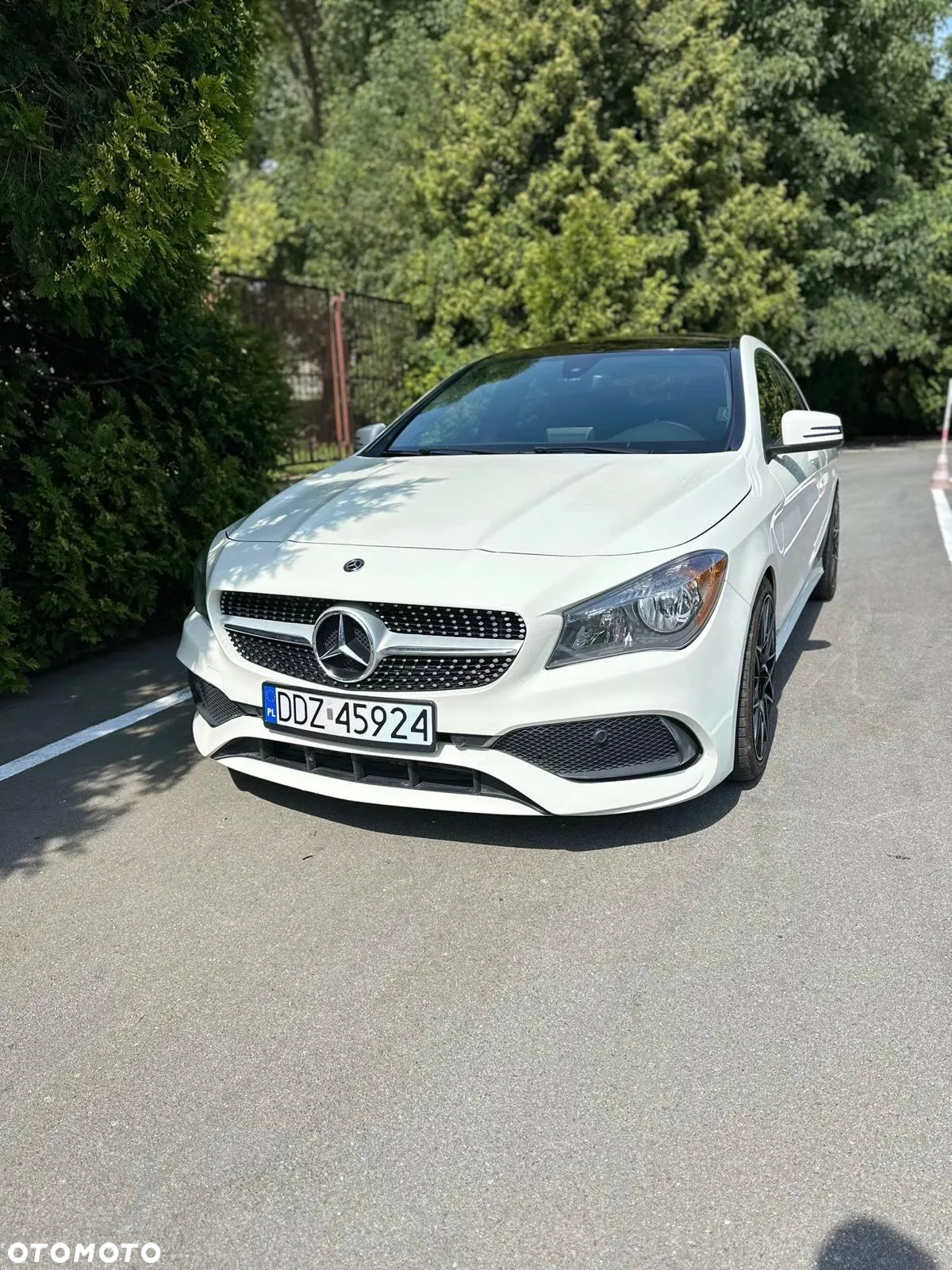 Mercedes-Benz CLA 250 4-Matic AMG Line - 17