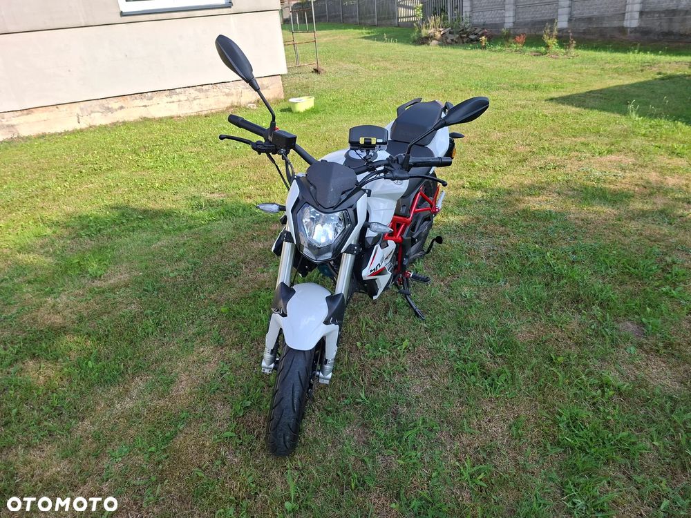 Benelli BN 125 - 2