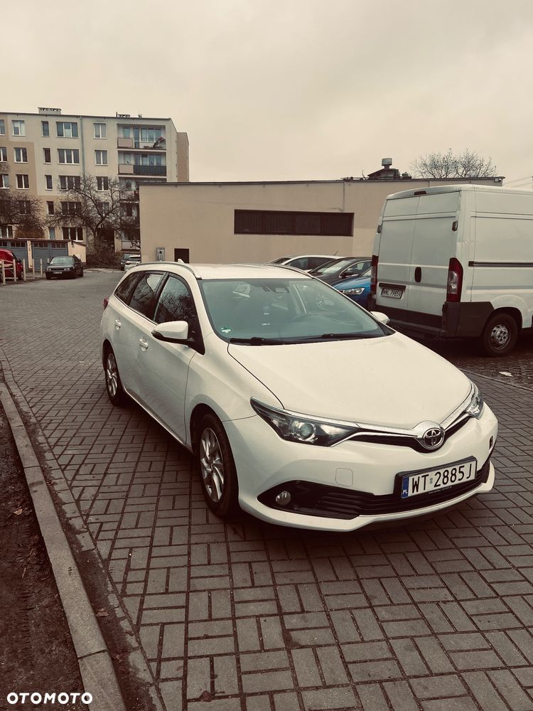 Toyota Auris - 3