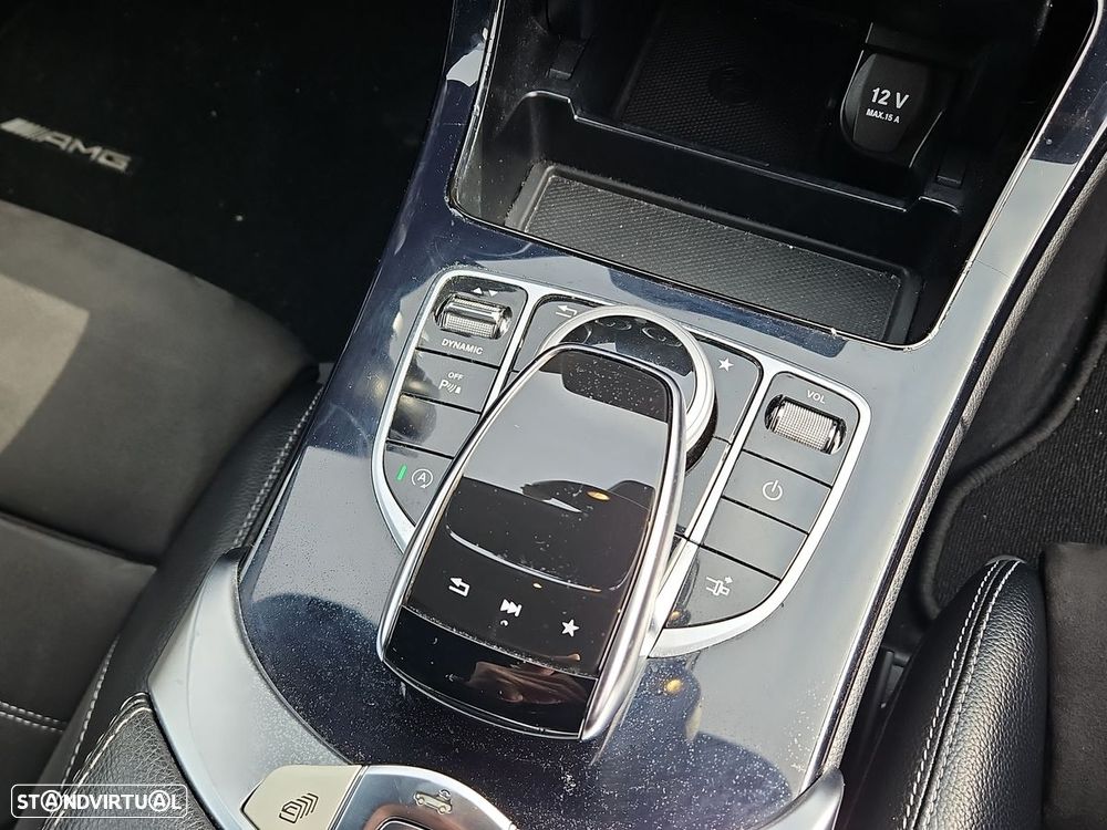 Mercedes-Benz C 220 d Cabrio 4Matic 9G-Tronic AMG Line - 26