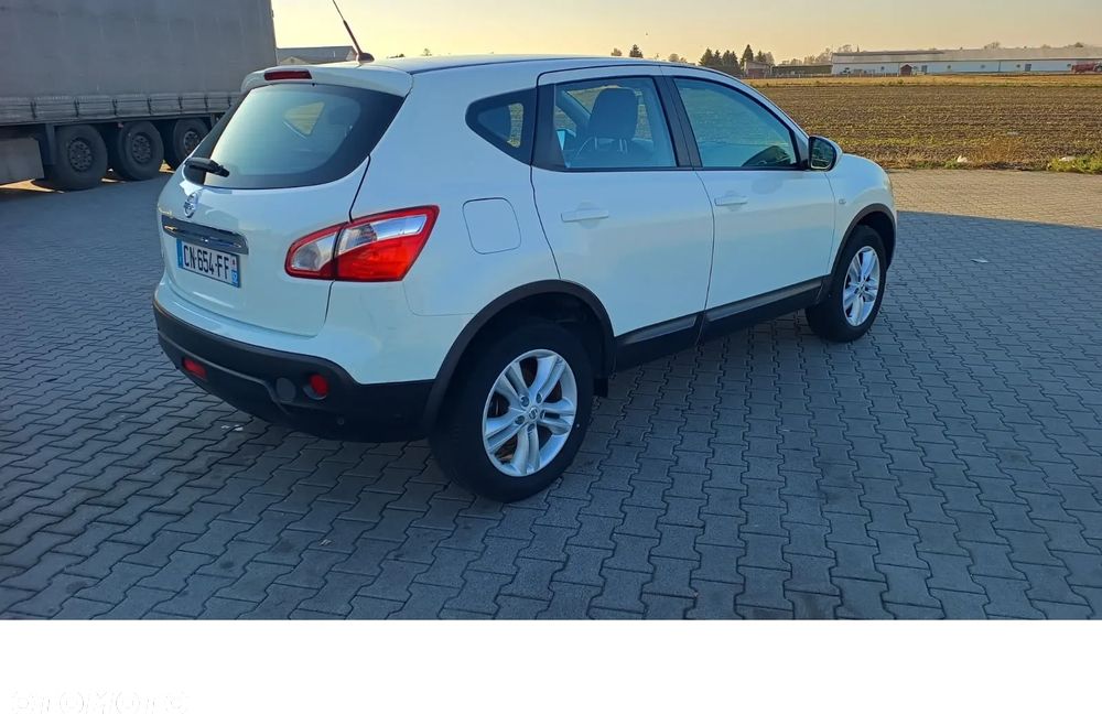 Nissan Qashqai 2.0 4 x 4 tekna - 10