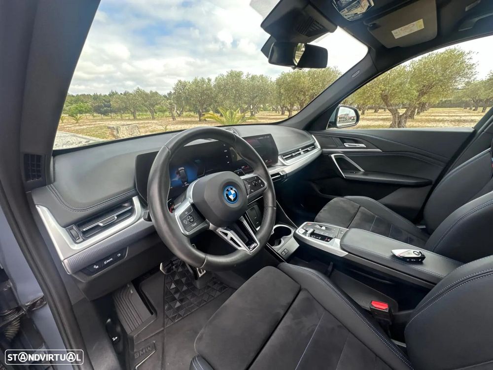 BMW X1 xDrive25e Pack Desportivo M - 14