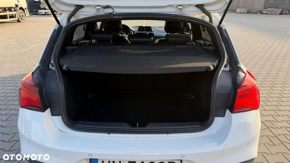 BMW Seria 1 125i GPF Advantage sport - 21