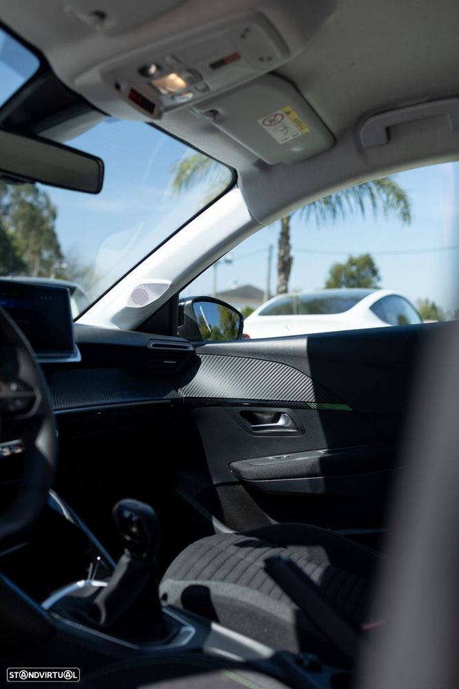 Peugeot 208 1.2 PureTech Active - 22