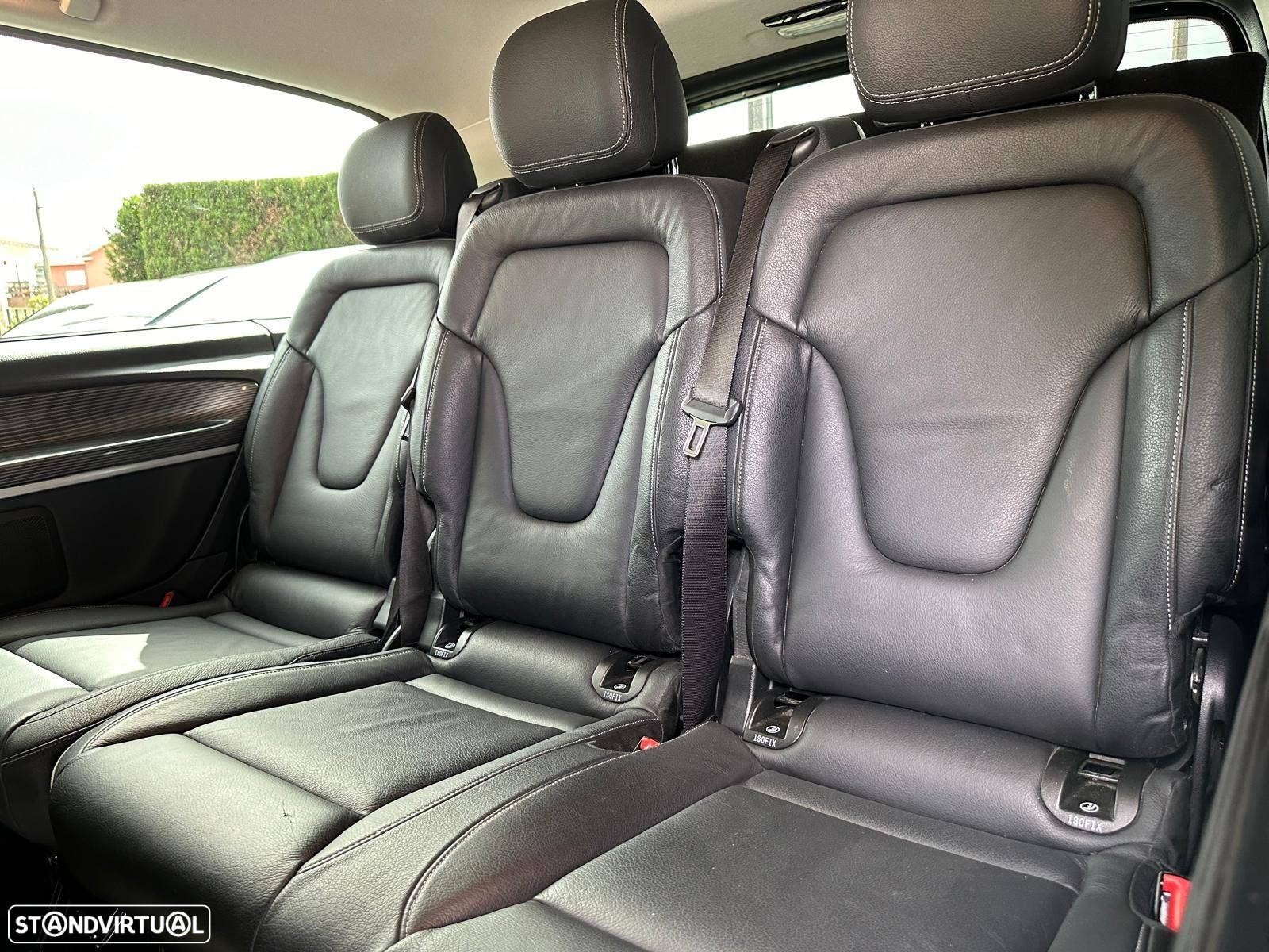 Mercedes-Benz V 300 d Longo Avantgarde - 17