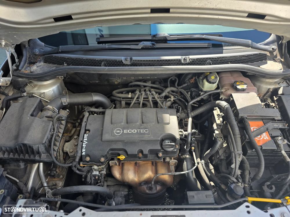 Opel Astra 1.4 Cosmo - 20